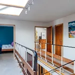 別荘 50's Charm By The With Sauna, Free Parking, 5 Bedrooms *