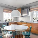 50's Charm By The With Sauna, Free Parking, 5 Bedrooms