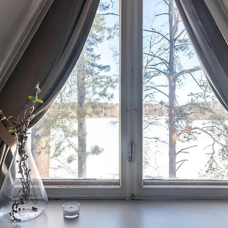 50's Charm By The With Sauna, Free Parking, 5 Bedrooms Lahti