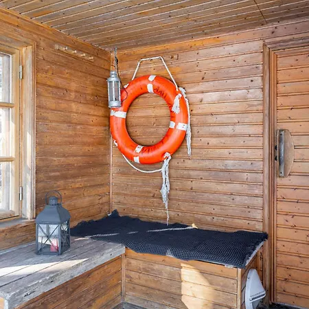 Holiday home 50's Charm By The With Sauna, Free Parking, 5 Bedrooms *