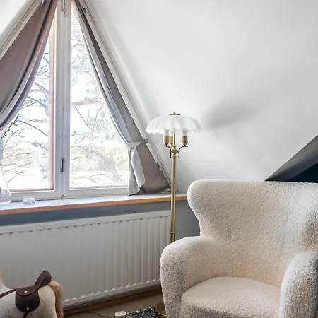 Feriehus 50's Charm By The With Sauna, Free Parking, 5 Bedrooms Lahti