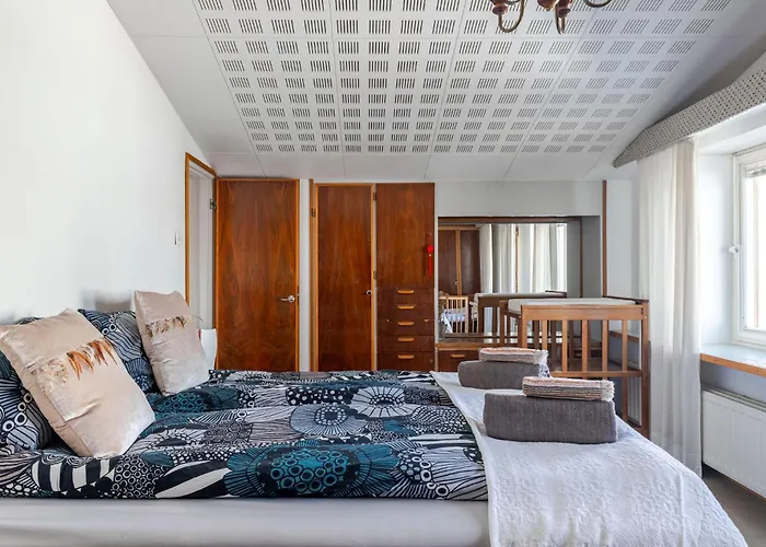 50's Charm By The With Sauna, Free Parking, 5 Bedrooms 度假居 *