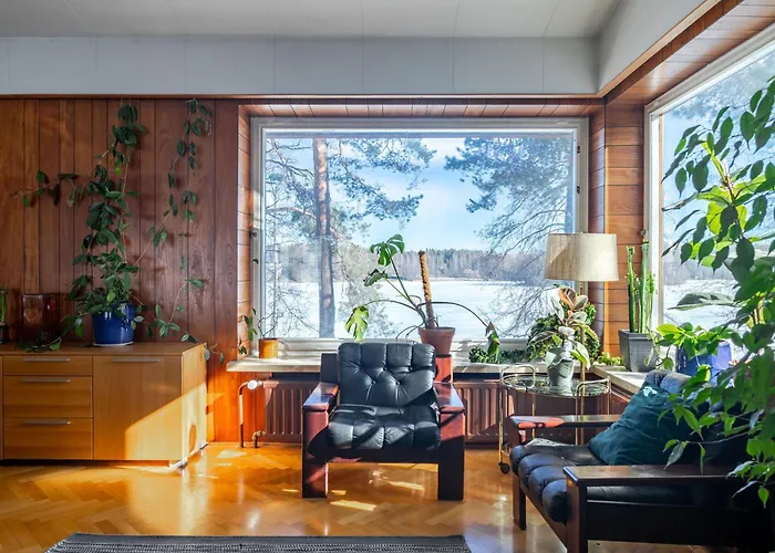 50's Charm By The With Sauna, Free Parking, 5 Bedrooms 度假居