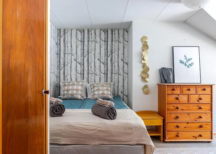 度假居 50's Charm By The With Sauna, Free Parking, 5 Bedrooms *